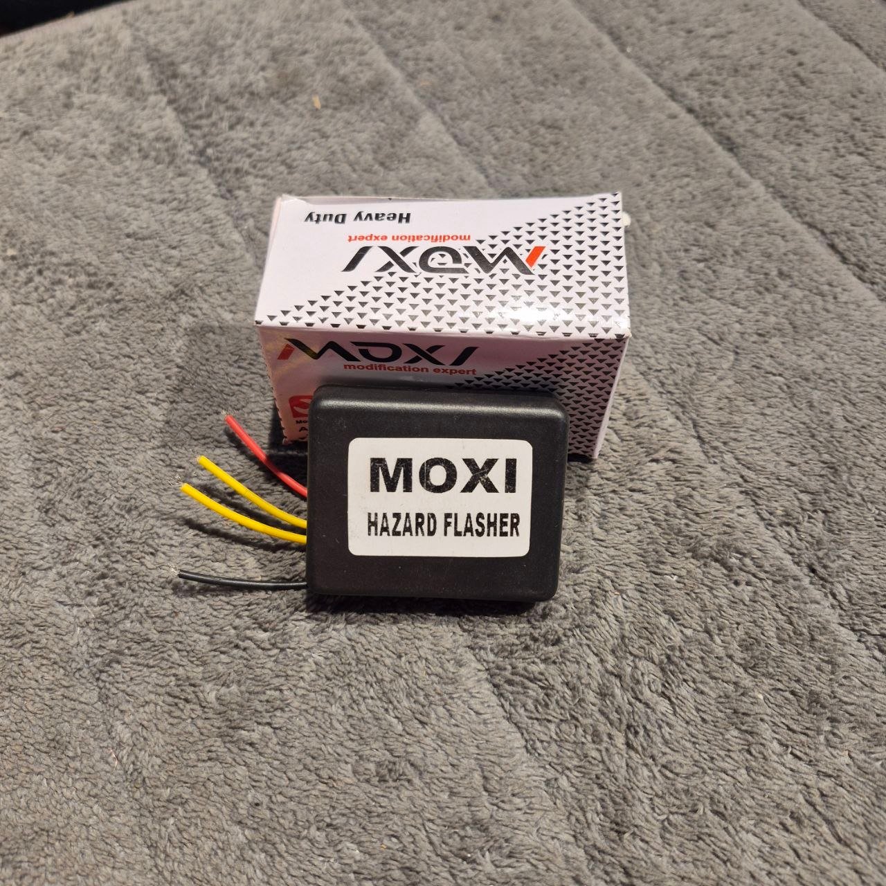 MOXI FLASHER