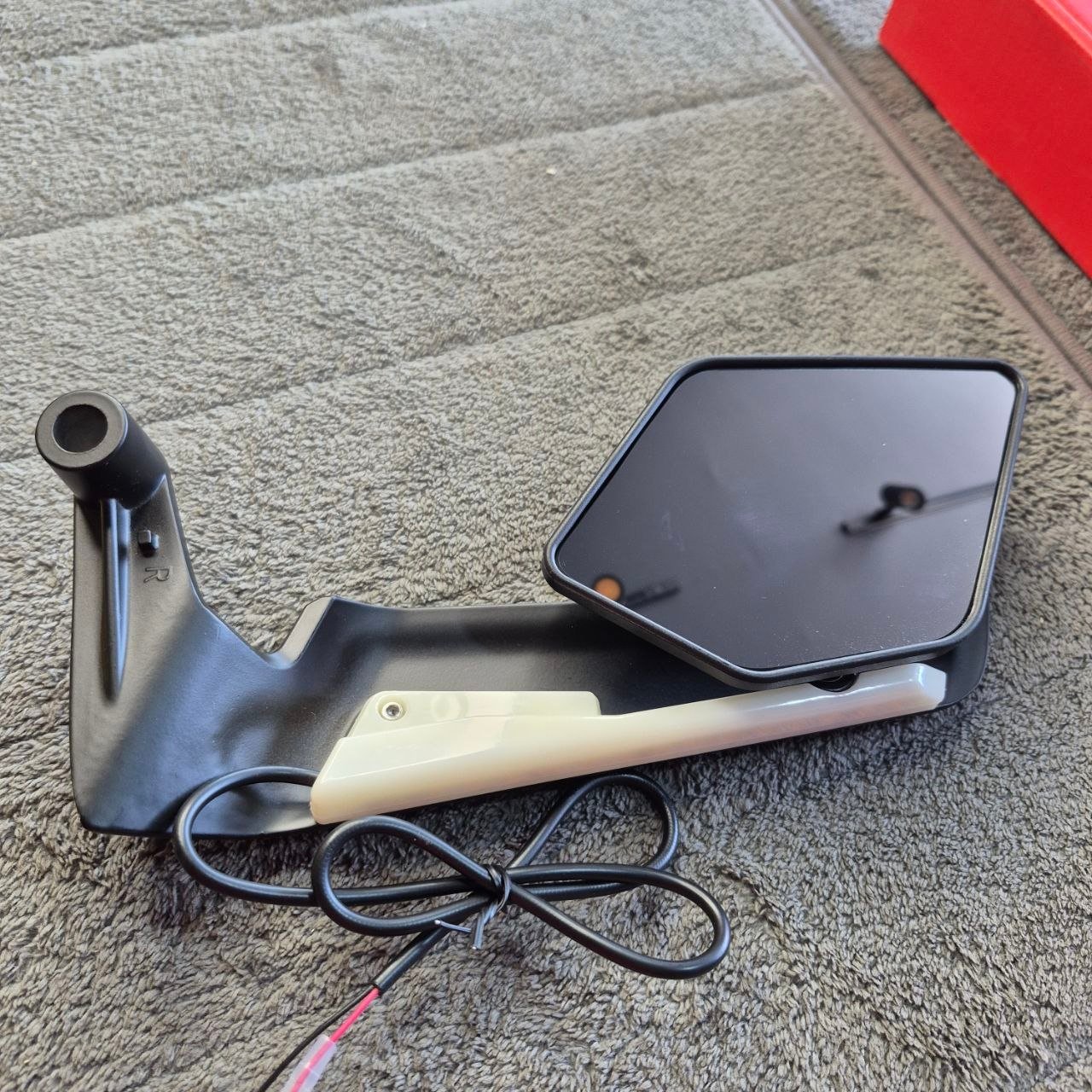 FLIP MIRROR WITH LED  ANTI GLARE