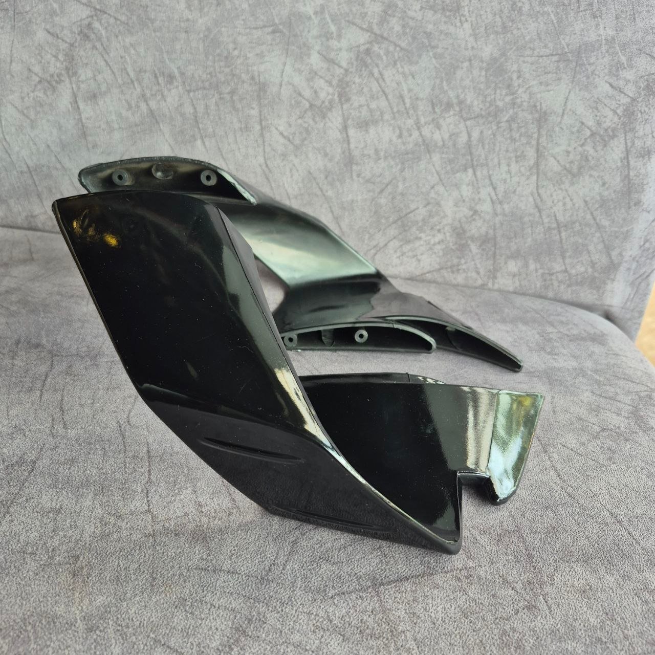 BMW SIDE WINGLETS FOR R15 BLACK